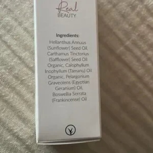 NEW IN BOX- Bambu Earth Dirt & Makeup Cleansing Oil 1.8 OZ - Picture 4 of 4